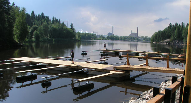 BetoniponttonilaituriKajaani.jpg