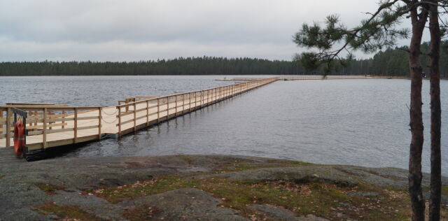Saarijarvenponttonisilta_kuva.jpg